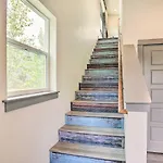 Colorful Bozeman Getaway In Prime Location!