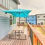 Colorful Bozeman Getaway In Prime Location!