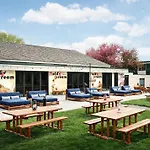 Field & Stream Lodge Bozeman