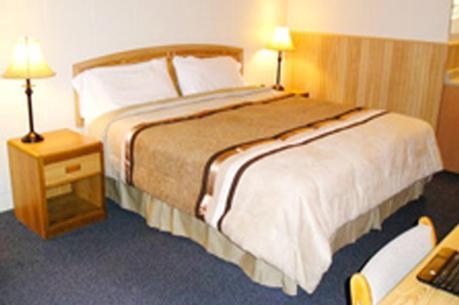 Rainbow Motel 2*