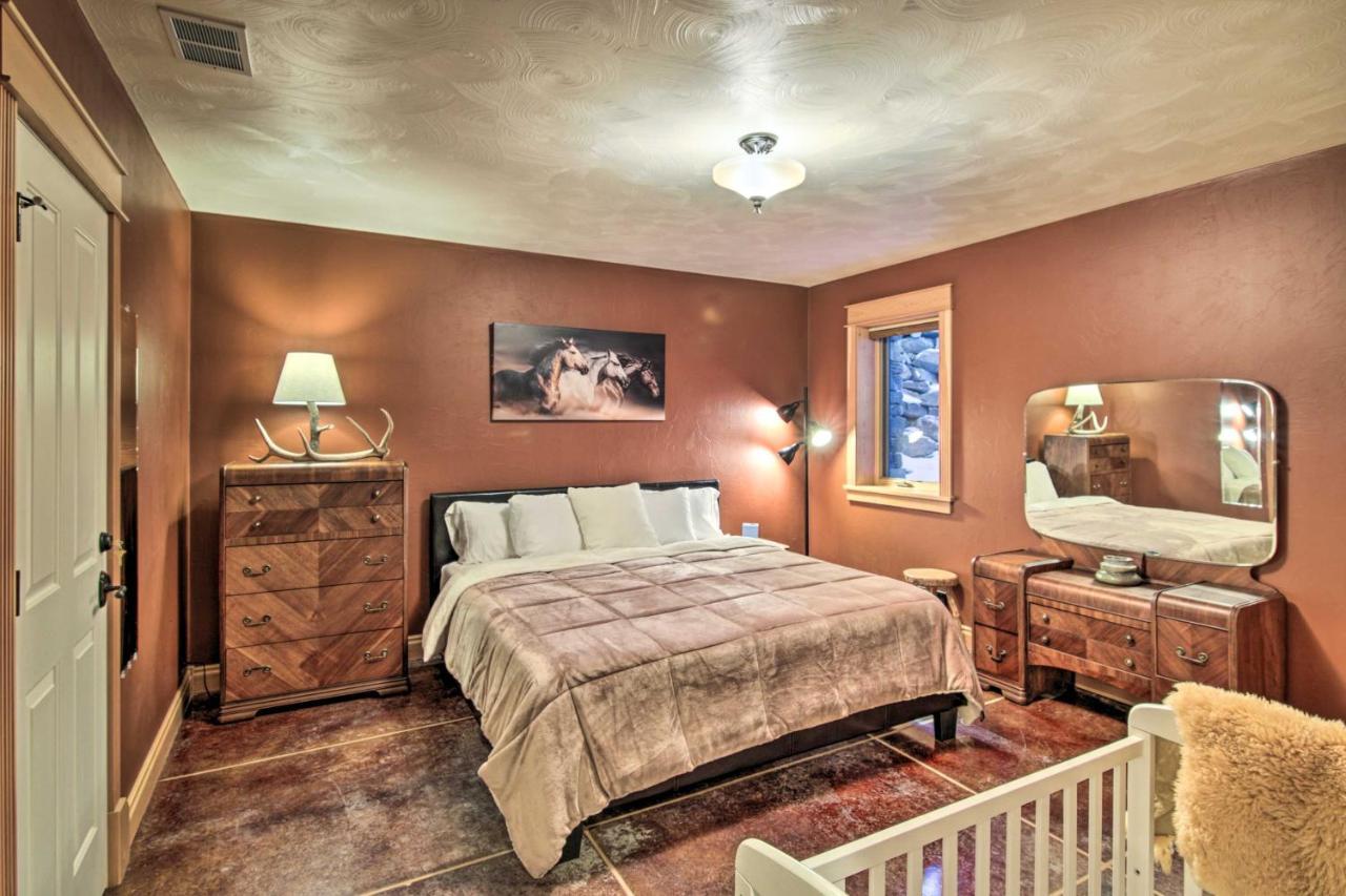 Holiday home Upscale On The Prairie! *