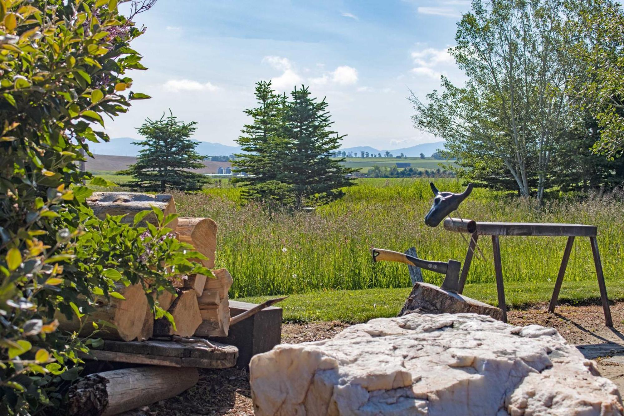 Holiday home Upscale On The Prairie!