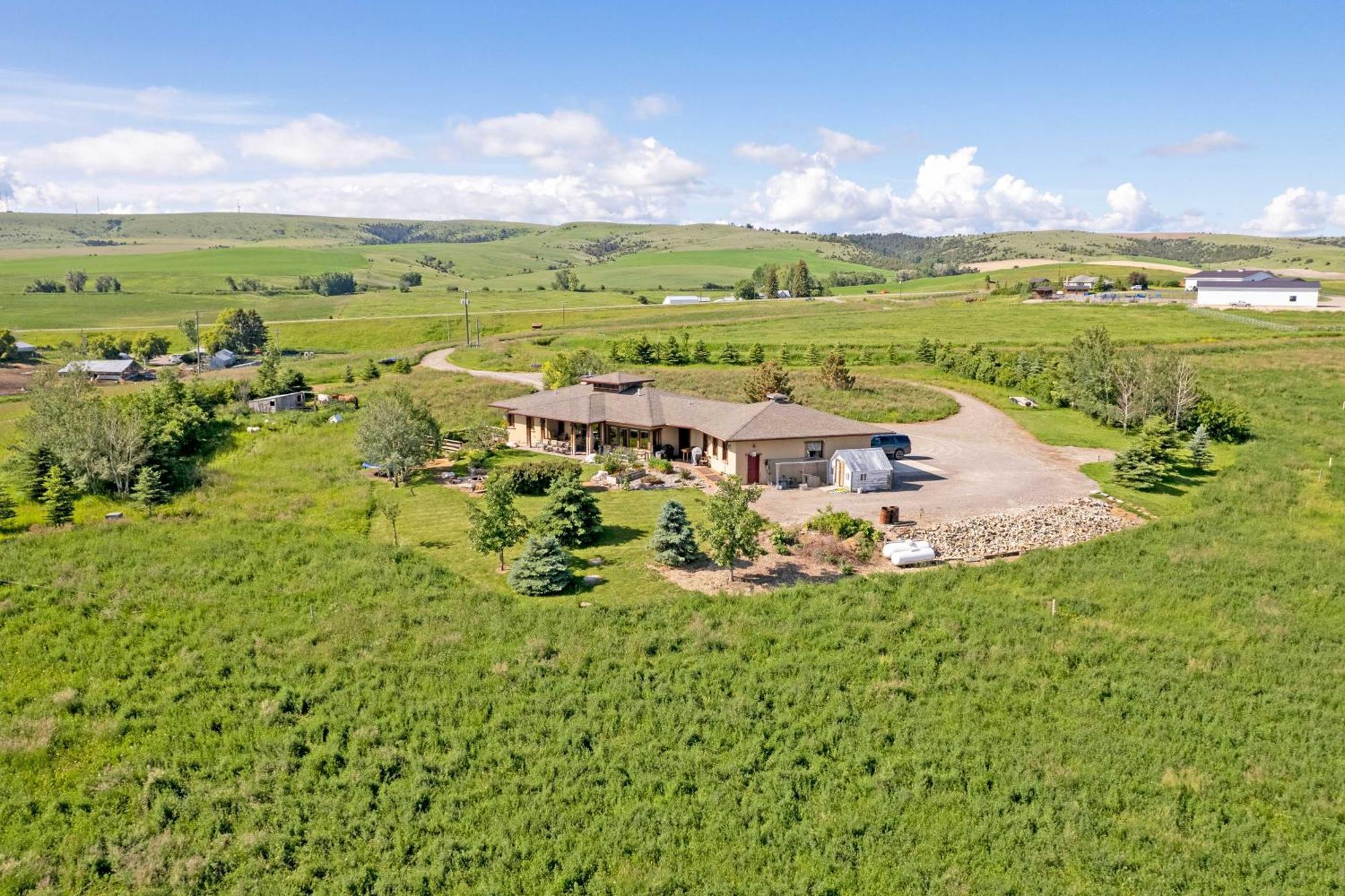 Holiday home Upscale On The Prairie! *